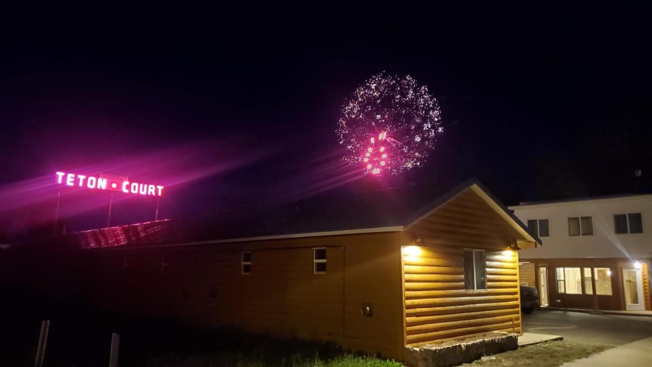 Teton Court Motel 派恩代尔 外观 照片
