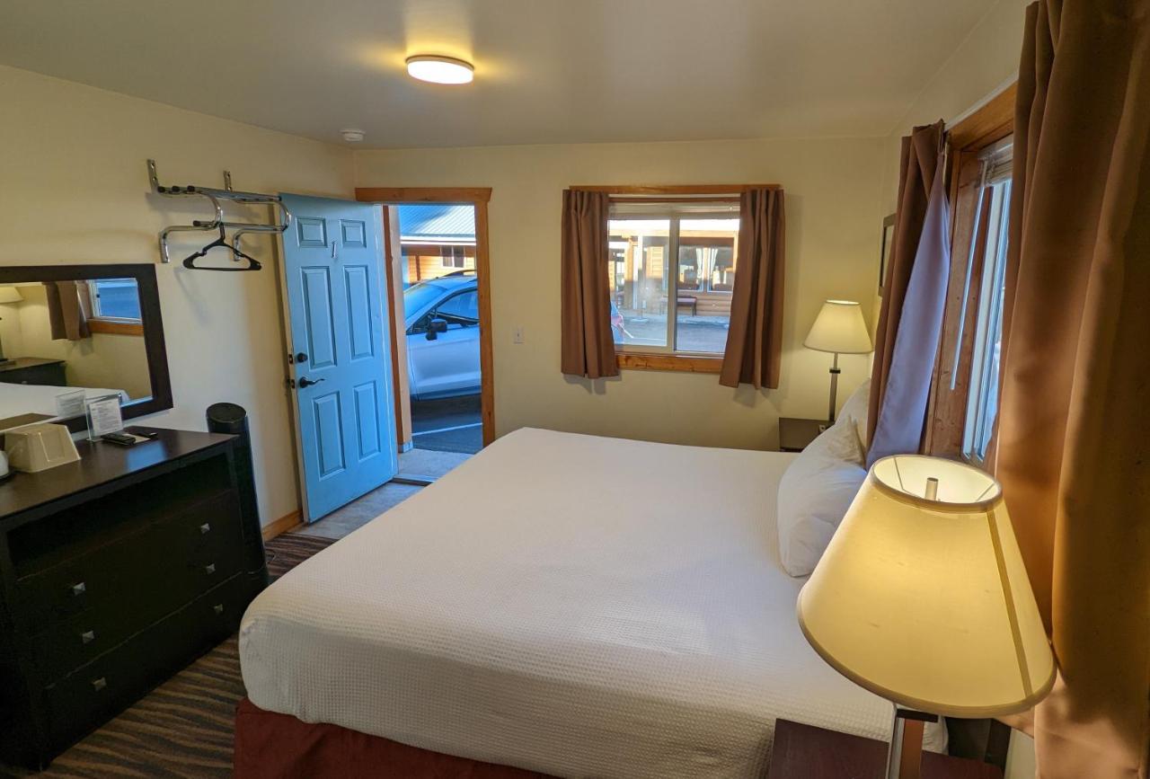 Teton Court Motel 派恩代尔 外观 照片